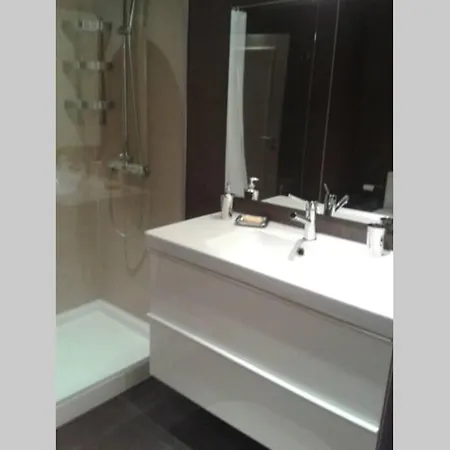 Apartment Modern Apart: 1 Bedroom; 2 Pax